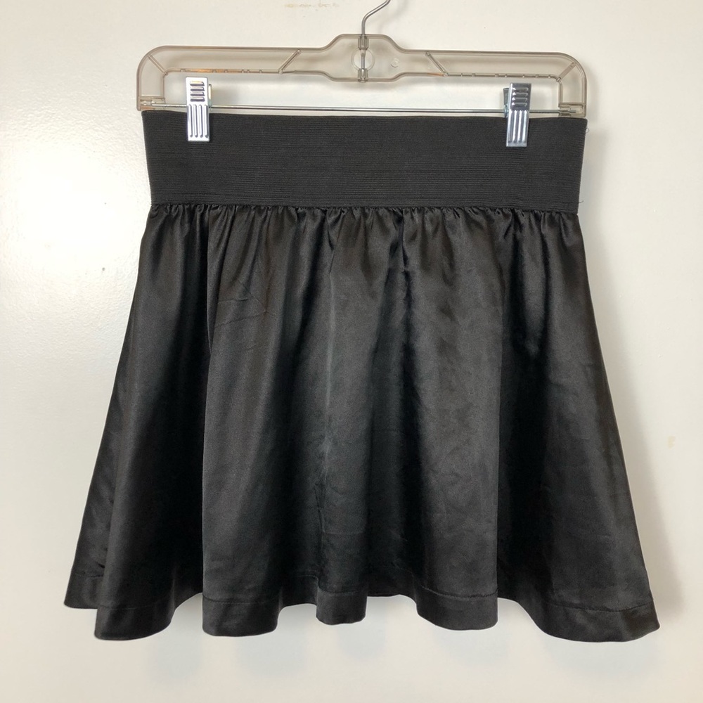 Black Skater Skirt 🎈